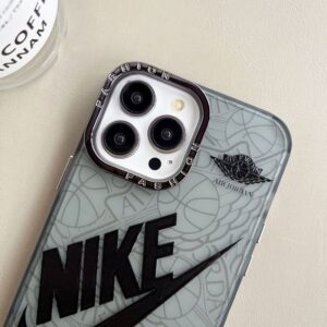 ナイキ iphone15/15pro max ケース ブランド メンズ iphone14/14proケース NIKE スマホケース iphone13 流行り 2023 アイフォン12pro/11pro カバーかっこいい