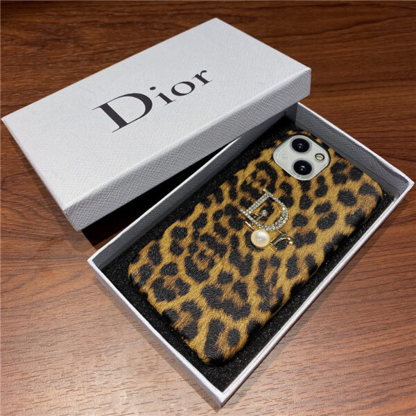 dior 風 iphone13/13pro max ケース ヒョウ 柄 ディオール iphone12pro maxケース おしゃれ 海外 アイフォン11/xs/xr 携帯ケース 派手カワ iphone スマホカバー 大人っぽい