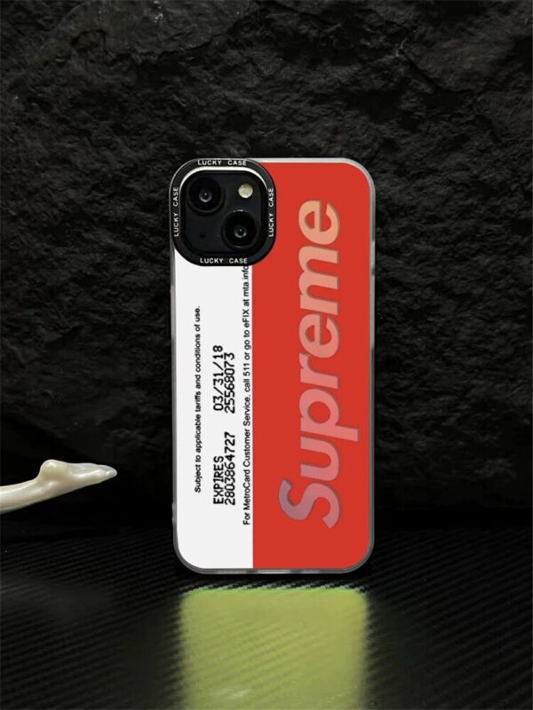 シュプリーム iphone16/16プロ ケース カップル iphone15pro/14pro max ケース 高校生 Supreme iphone13pro ケース おしゃれ 海外 アイフォン12pro/11 ケース 流行り