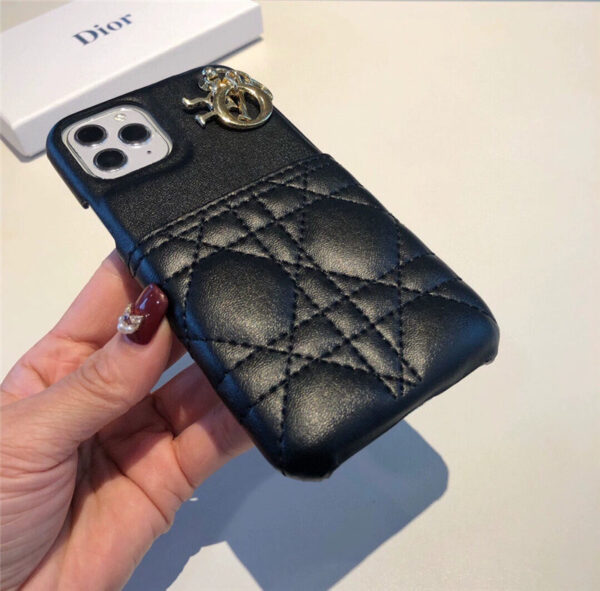 海外 セレブ 愛用 iphone ケース ディオール アイフォン15/15pro ケース カード収納 dior iphone ケース こじ は る iphone14pro/14/13 ケース 芸能人 おしゃれ