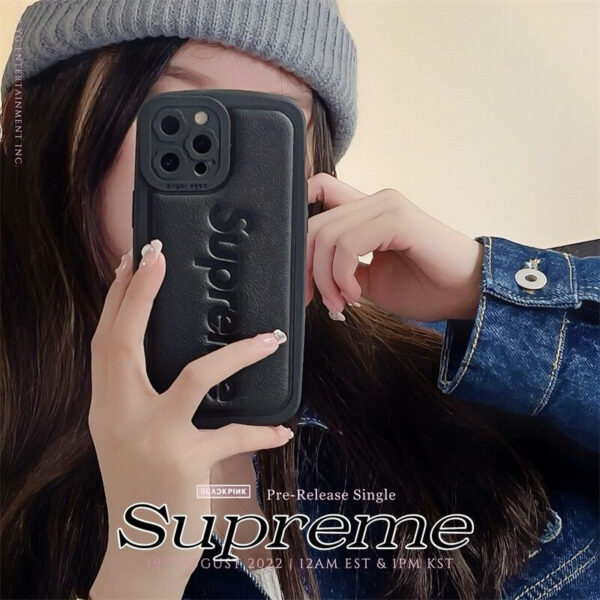 supreme ロゴ iphone15pro max/15pro ケース カップル シュプリーム iphone14 14プロカバー おしゃれ 海外 アイフォン13/12 携帯ケース 大人 可愛い