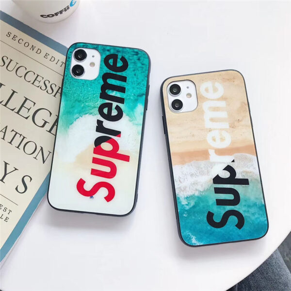 supreme ロゴ iphone13pro max/14pro ガラスケース カップル シュプリーム iphone12 11プロカバー おしゃれ 海外 アイフォン11/xs max/8plus携帯ケース ストリート系 高校生愛用