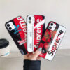 シュプリーム iphone13pro/14/14plus ケース ガラス Supreme iphone12ケース カップル アイフォン11pro/11pro max ケータイカバー かっこいい ストリート系 iphonexs/x 携帯ケース 海外セレブ