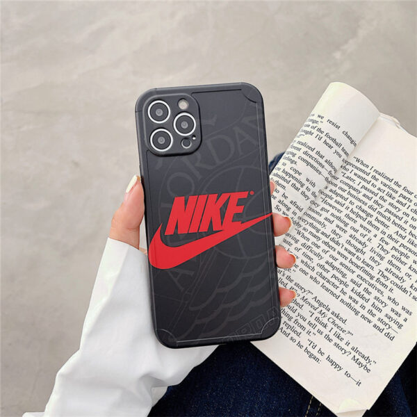 ナイキ aj iphone12 ケース かっこいい iphone12pro max/11pro ケース ブランド メンズ NIKE アイフォン11/テンアールケース ペア 靴柄 スマホケースxs/se2 スポーツ風
