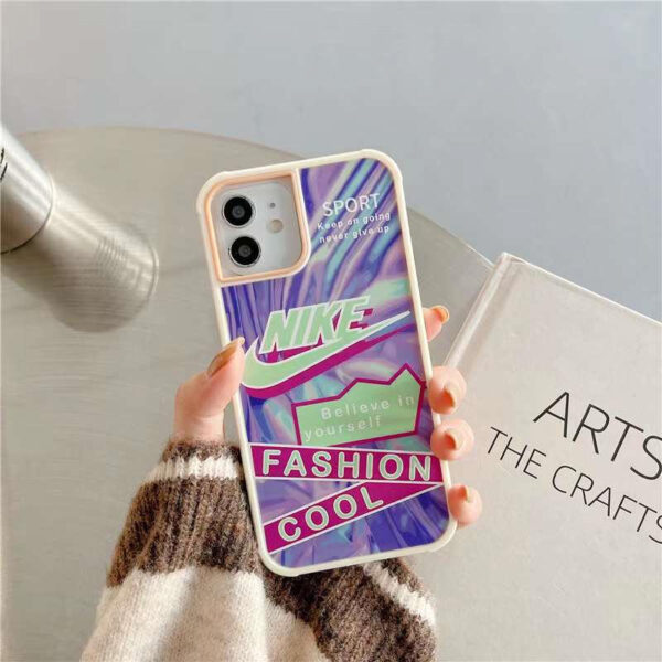 iphone13 ナイキ ケース カップル NIKE iphone12pro/11pro max カバー 海外 人気 iphone11/xs/xr ケース カメラ 保護 アイフォンカバー 10r/8plus 可愛い