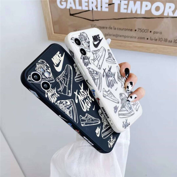 iphone14/14pro/13ナイキ ケース iphone12/12pro max 携帯カバー 高校生 ペア スマホケース11 かっこいい 女子 iphonexs/xr/8plusケース ストリート