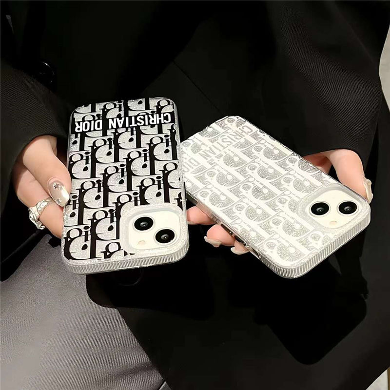 Dior ハートキルティング iPhone15pro ケース（iPhoneケース】 ハート 
