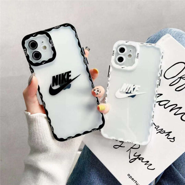 iphone13pro max スマホケース 透明 かわいい nike iphone12/12プロ ケース ペア 韓国 アイフォン11/10r/xs max クリアカバー ナイキパロディ 安い