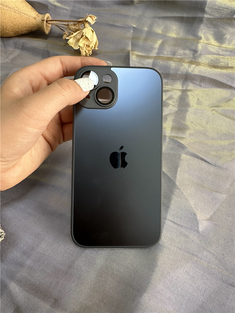 アップル ロゴ iphone15/15pro ガラスケース カメラフィルム付き iphone14pro max ケース 指紋防止 滑る 対策 海外 セレブ 愛用 アイフォン13/12proケース インスタ映え