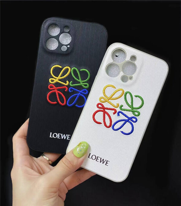 iphone13pro/13pro max ケース 韓国 カップル loewe風 スマホケース iphone12 刺繍 オリジナル ロエベ 偽物 アイフォン11pro/x/xr 保護ケース 軽い 丈夫