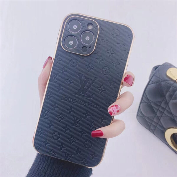 ルイ ヴィトン モノグラム iphone13/13pro maxケース メタリック オシャレ iphone12pro/12/11 ケース カメラ保護 vuitton風 iphonexs/xs max ケース 型押し 革