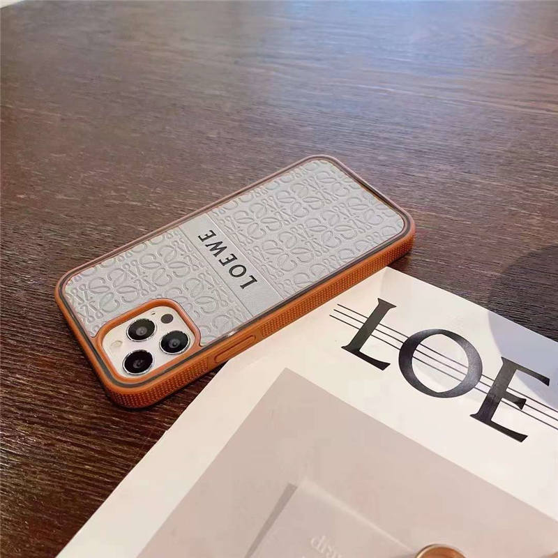 loewe風 iphone13pro/12/11 スマホケース ロエベ 人気 iphone13/12プロ ケース エンボス加工 ブランド柄 アイフォン11pro maxケース ペアルック オススメ
