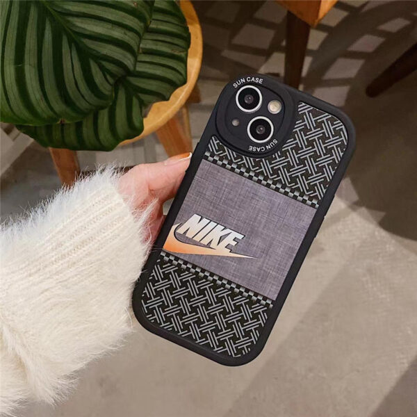 NIKE スマホケース iPhone13/12 新作 ナイキパロディ iphone13pro max カメラカバー かわいい iphone11/11pro max/12pro 携帯ケース 個性的 おしゃれ