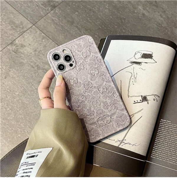 浮き彫り グッチ風 iphone13/13pro max カバー レトロ 可愛い gucci iphone12pro max iphone11/11pro ケース 大人女子 アイフォンカバー xr/xs max 韓国 流行り