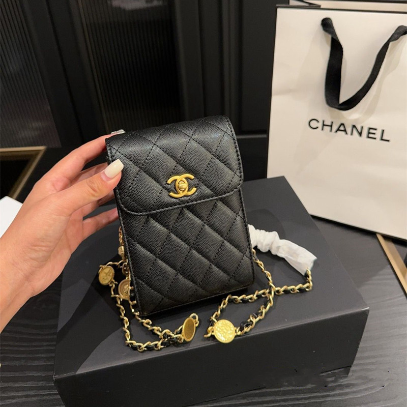 シャネル チェーンバッグ chanel マトラッセ スマホポーチ ショルダー  