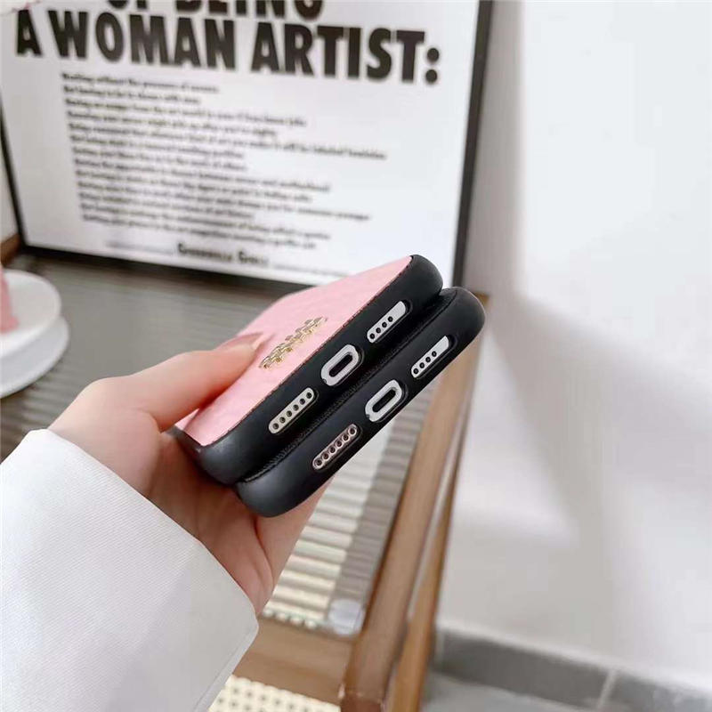 miumiu iphone16pro/16promaxケース 15/15pro 革 ミュウミュウ iphone14pro/14pro max ケース 珍しい 可愛い アイフォン13プロ ケース お揃い