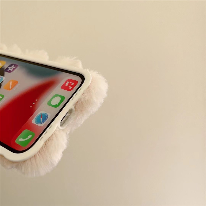 もこもこ iphone14/14promaxケース 韓国 シャネル風チャーム iphone13pro/12/11 ケース ふわふわ 可愛い