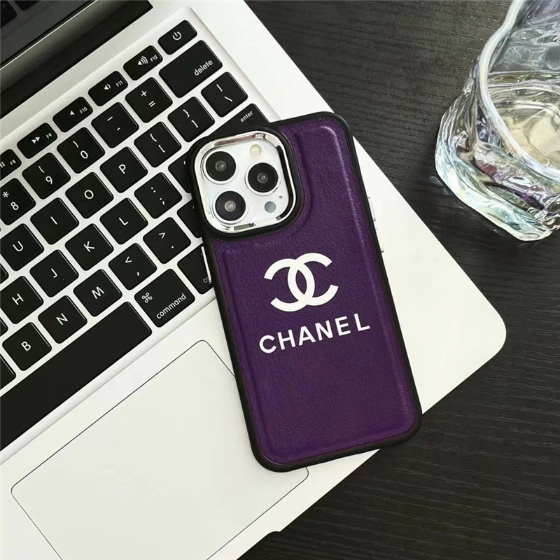 chanel iphone15/15pro パープルに合うケース シャネルロゴ iphone14 