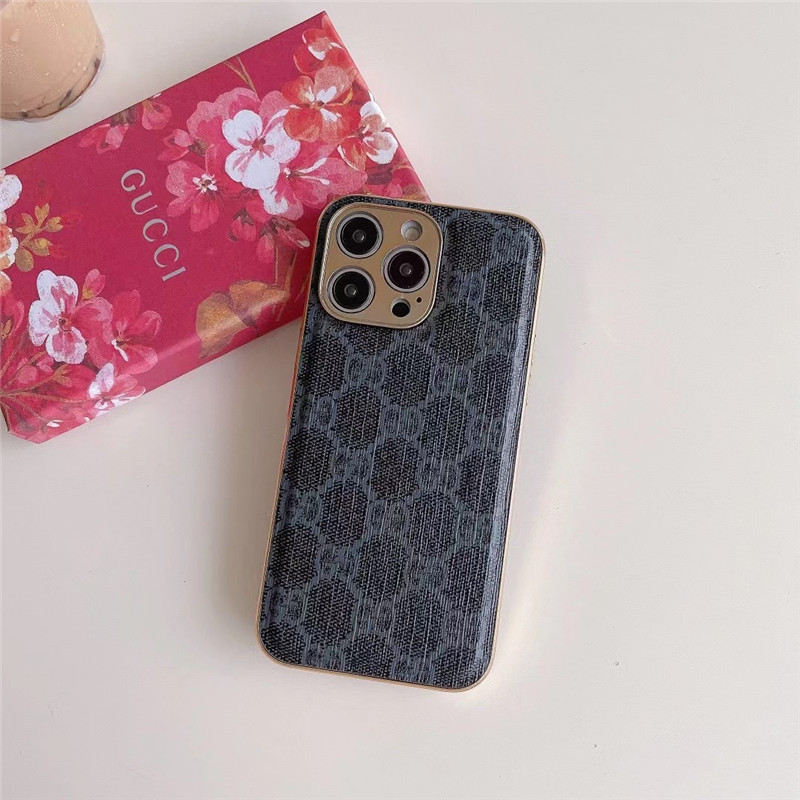 Gucci iPhoneケース GGパターン Gucci GGパターン iPhoneケース - メルカリ