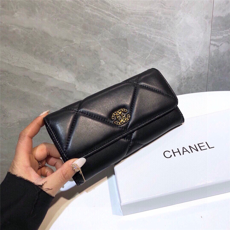 CHANEL 長財布