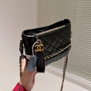 希少★ガブリエル CHANEL ショルダーバッグ ホーボー バッグ バイカラー シャネル チェーン バッグ パロディ風