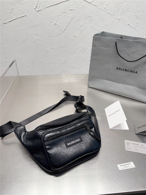 バレンシアガ ウエストポーチ メンズ ボディバッグ BALENCIAGA ワンショルダーバッグ ウエストバッグ 仕事 カジュアル