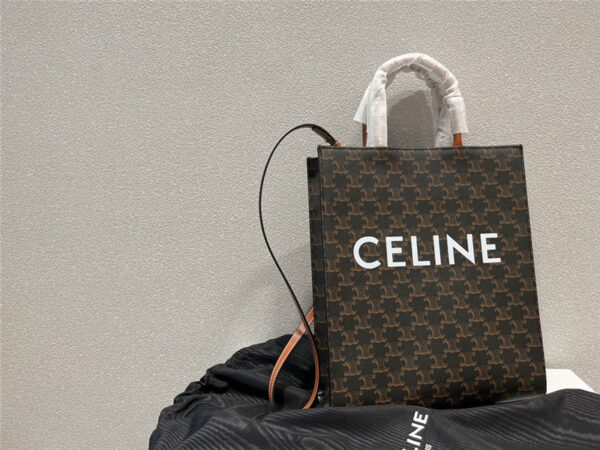 セリーヌ バーティカル カバ celine ハンドバッグ コピー ショルダーバッグ ブランド メンズ カバン レディース 人気 男女兼用【サイズ28*33cm】