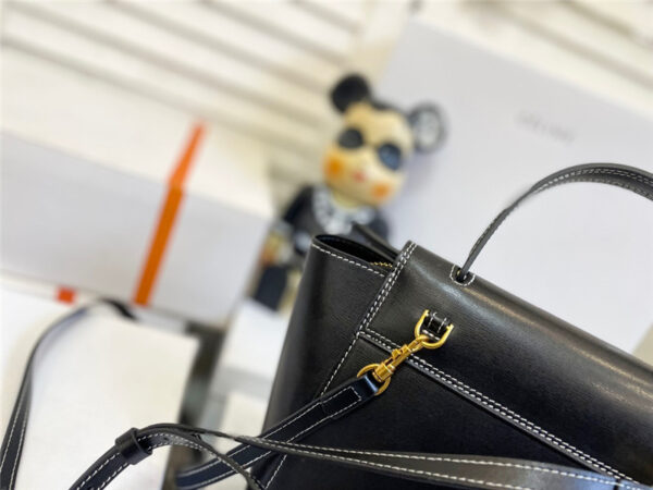 セリーヌ ベルト バッグ celine トップ ハンドル バッグ 2way ショルダーバッグ おしゃれ 牛革 通学 通勤 バッグ レディース 人気