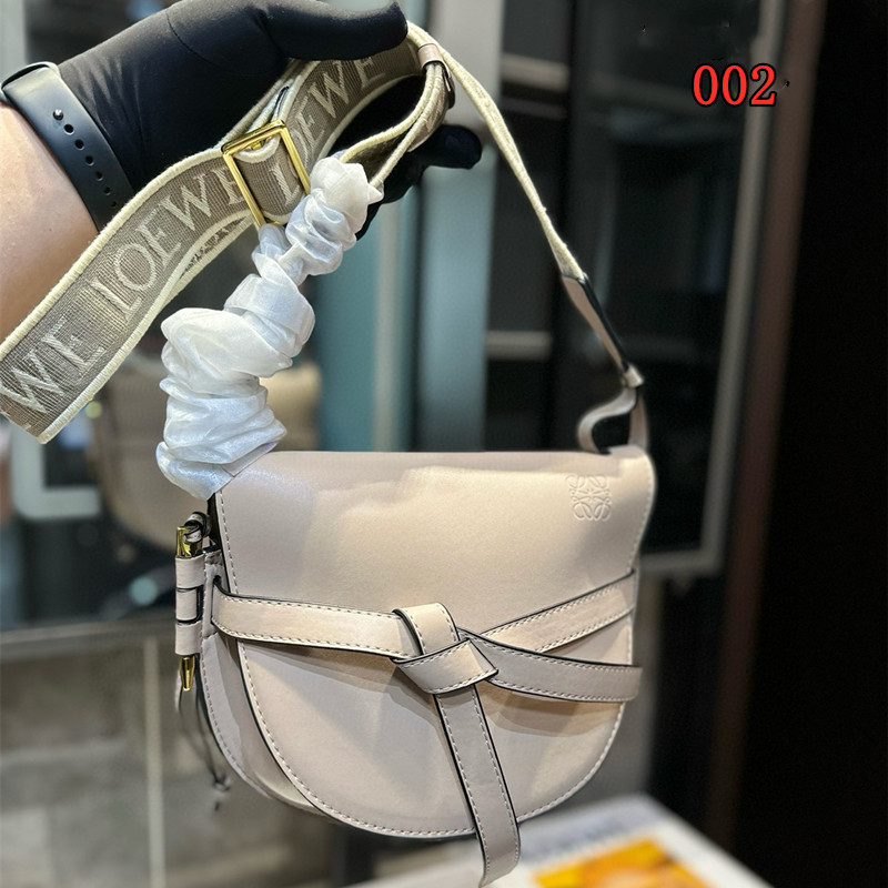 ロエベ ゲートバッグ スモール loewe ショルダー バッグ 大人 可愛い 
