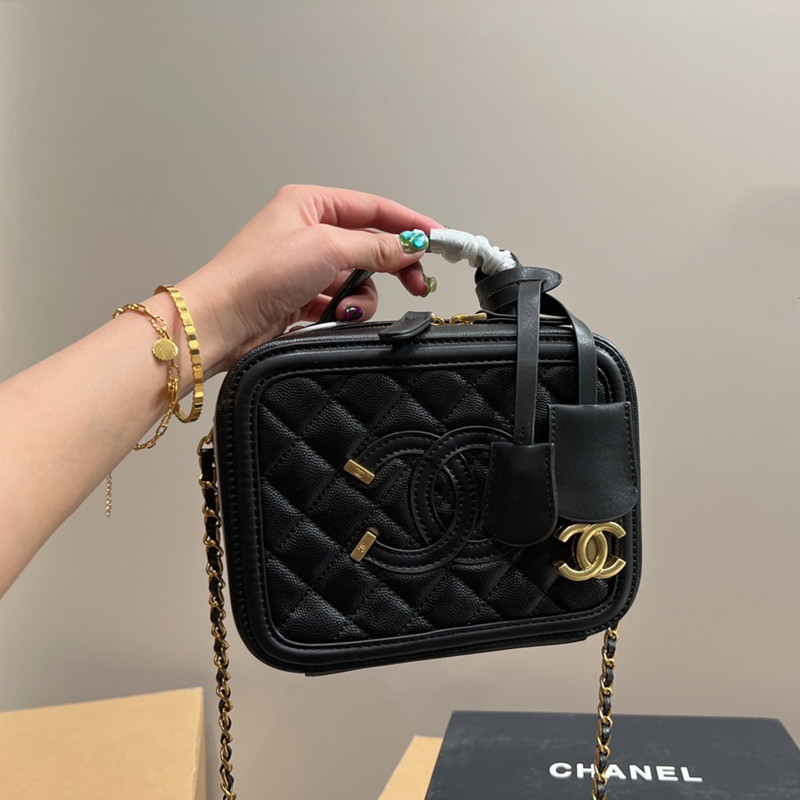 シャネル マトラッセ ccフィリグリー チェーン バニティ ショルダーバッグ レディース chanel スーパー コピー n級 ミニ ショルダーバッグ