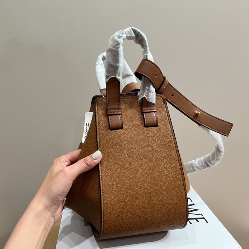 ロエベ ハンモック バッグ ショルダー バッグ 人気 loewe ハンドバッグ 
