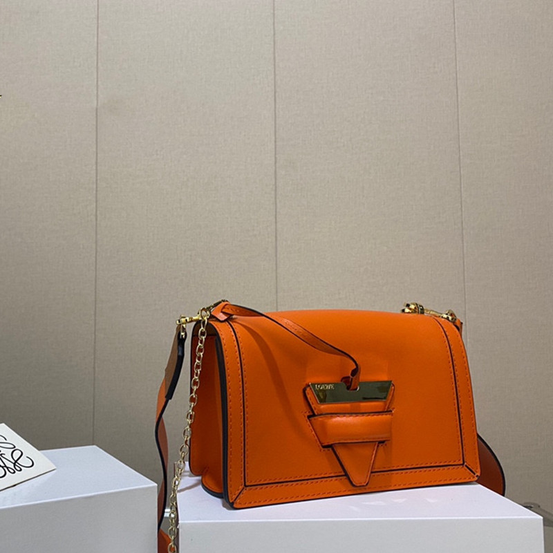 ロエベ バルセロナ ショルダーバッグ 太 ベルト LOEWE 大人 可愛い 斜  