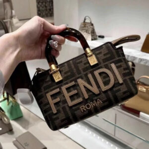 バイザウェイ ミニ フェンディ ショルダー バッグ fendi ポシェット ミニ ショルダー ブランド レディース 斜 めがけ バッグ