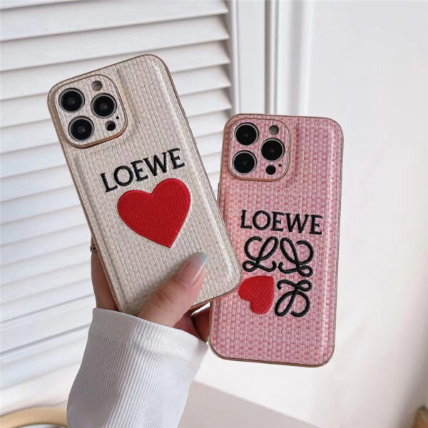 ロエベ iphone15 ケース LOEWE iphone15pro/14 ケース 大人 可愛い ブランド iphone14promax ケース ピンク ハート 刺繡風 アイフォン13/13プロ カバー人気 女子