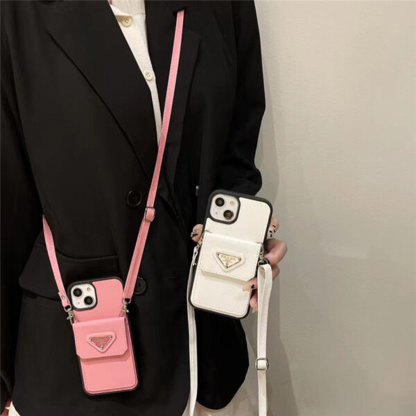 プラダ アイフォン15 ショルダー ケース prada iphone15pro/14/14promax ケース カード収納 背面 iphone13pro/12 スマホケース 斜 めがけ おしゃれ