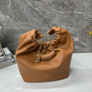 ロエベ スクイーズバッグ loewe ハンドバッグ レディース ショルダー  