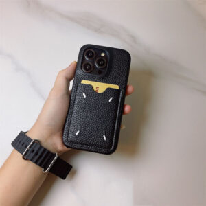 マルジェラ iphone16/16pro/15/15pro ケース カード収納 iphone14  