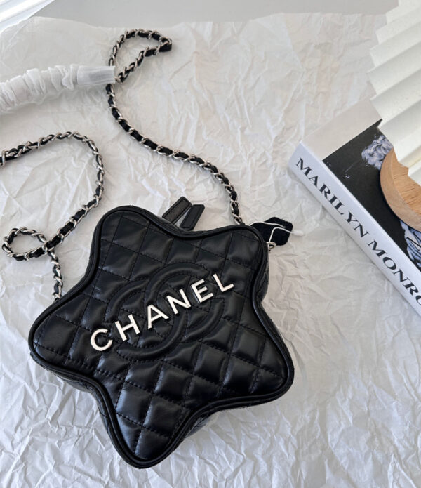 シャネル ショルダー バッグ 星モチーフ chanel マトラッセ 斜め 掛け バッグ レディース 人気 ハイ ブランド ミニ ショルダー かわいい デート バッグ