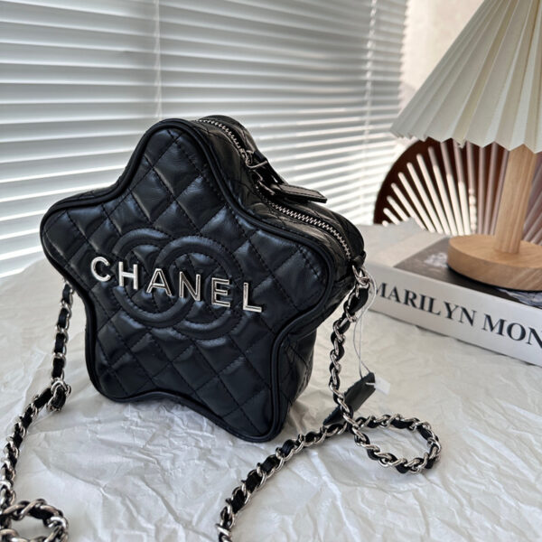 シャネル ショルダー バッグ 星モチーフ chanel マトラッセ 斜め 掛け バッグ レディース 人気 ハイ ブランド ミニ ショルダー かわいい デート バッグ