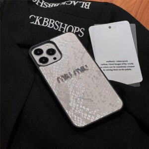 miu miu スマホケース iphone15/15pro 女子 ヘビ柄 ミュウミュウ風 iphone14 ケース かっこいい アイフォン14promax/13/12 ケース 大人 可愛い ブランド