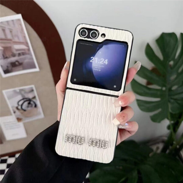 ミュウミュウ galaxy z flip4 ケース ハイ ブランド ギャラクシー 折りたたみ ケース miumiu galaxy z flip3/z flip5 ケース スマホケース ショルダー galaxy - 画像 (5)