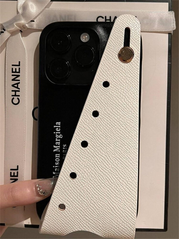 マルジェラ アイ フォン16/16pro ケース ブランド iphone15/15promax ケース ベルト付き iphone14/13pro ケース 個性 的 おしゃれ iphone12promax スマホケース かわいい 韓国