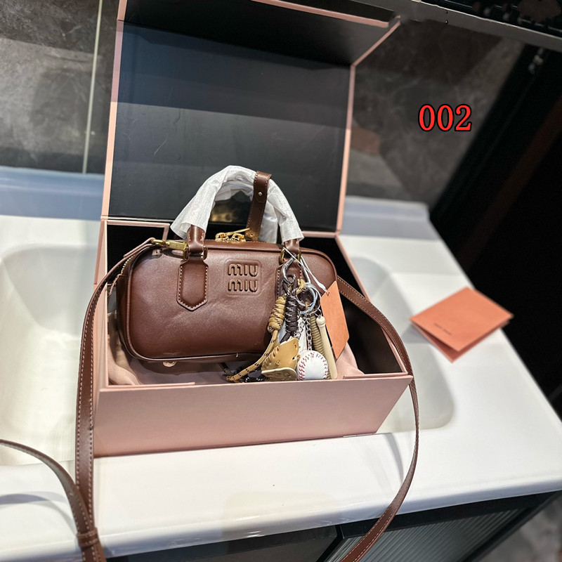 miumiu ショルダー バッグ ミュウ ミュウ アルカディ ミニ ショルダー 