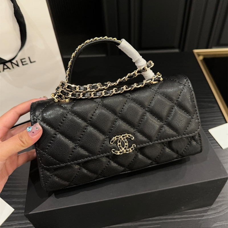 送料込み CHANEL シャネル ショルダーバッグ キャビアスキン レザー マトラッセ ベージュ チェーンショルダー ゴールド金具 F1222 CHANEL シャネル ショルダーバッグ マトラッセ キャビアスキン 黒