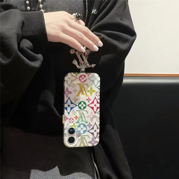 ルイヴィトン iphone16pro/16promax ケース 可愛い チャーム付き カラフル スマホケース iphone15/15pro ケース 人気 女子 iphone14/13 ケース 海外 人気 - 画像 (4)