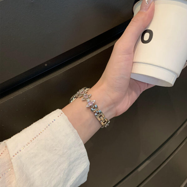 ヴィヴィアン アップル ウォッチ バンド キラキラ apple watch チェーン ベルト ブランド アップルウォッチ ビビアン ブレスレット 女性 - 画像 (9)