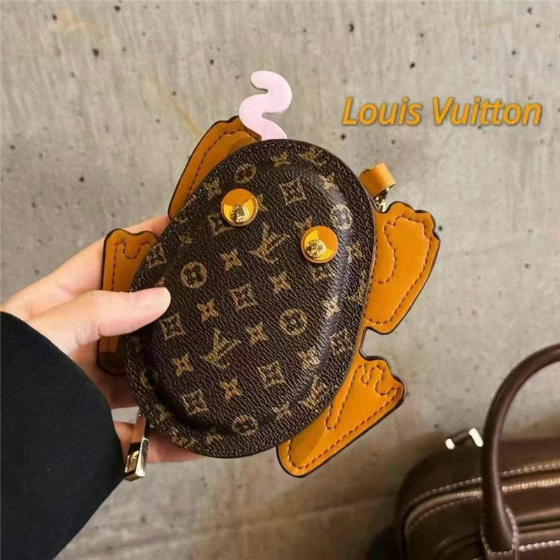 ルイ ヴィトン カエル バッグチャーム LV フロッグ エアポッツ ケース おしゃれな 小物 入れ ルイ ヴィトン 小銭 入れ リップ ケース キーホルダー