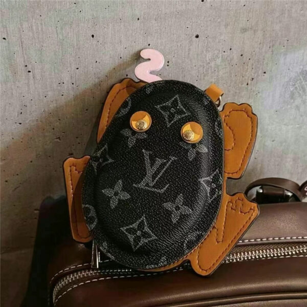 ルイ ヴィトン カエル バッグチャーム LV フロッグ エアポッツ ケース おしゃれな 小物 入れ ルイ ヴィトン 小銭 入れ リップ ケース キーホルダー - 画像 (6)