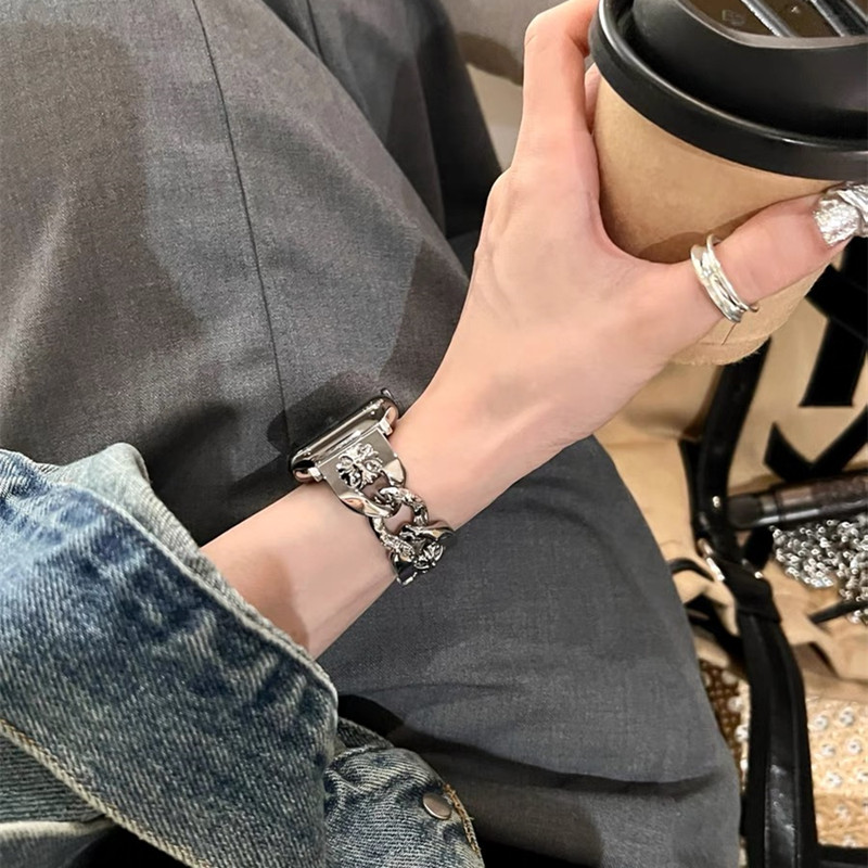 アップル ウォッチ バンド クロム ハーツ apple watch チェーン ベルト 