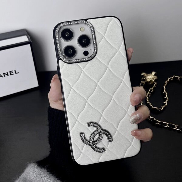 人気 iphone ケース 女子 シャネル iphone16/16pro ケース ストーンデコ chanel iphone15promax ケース 可愛い ブランド アイフォン14/13 ケース 必ず届く - 画像 (3)